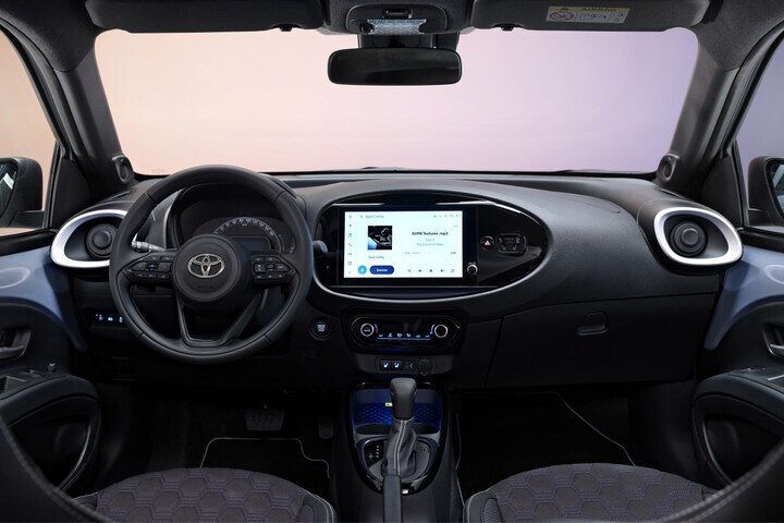 Toyota Aygo X JBL