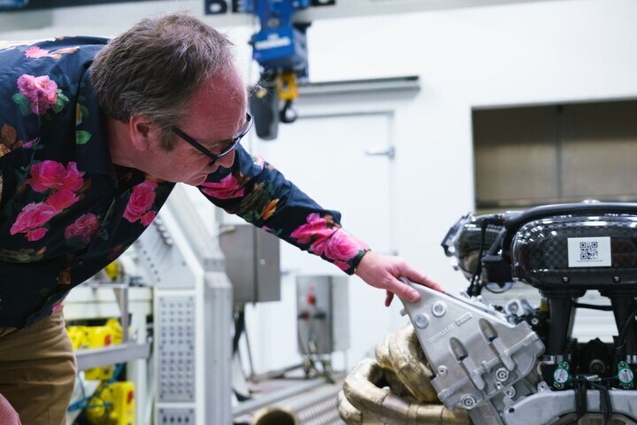 Cosworth motorenontwikkelaar en - bouwer voor hypercars
