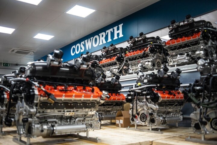 Cosworth motorenontwikkelaar en - bouwer voor hypercars
