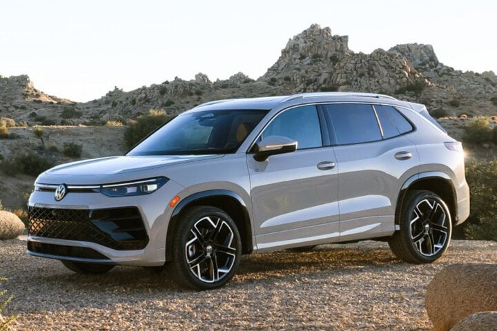 Volkswagen Tiguan USA VS canada