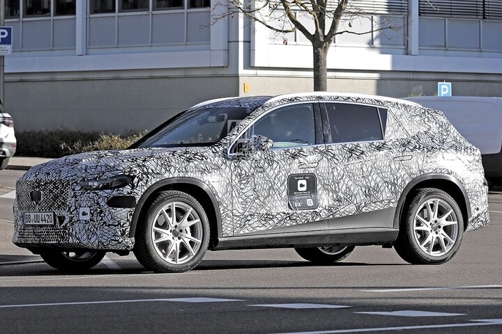Spyshots Mercedes-Benz GLC EV EQ EQC