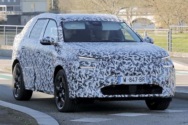 Spyshots Citroën C5 Aircross