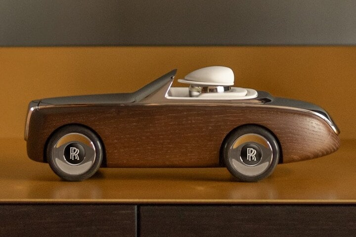 Rolls-Royce Cameo
