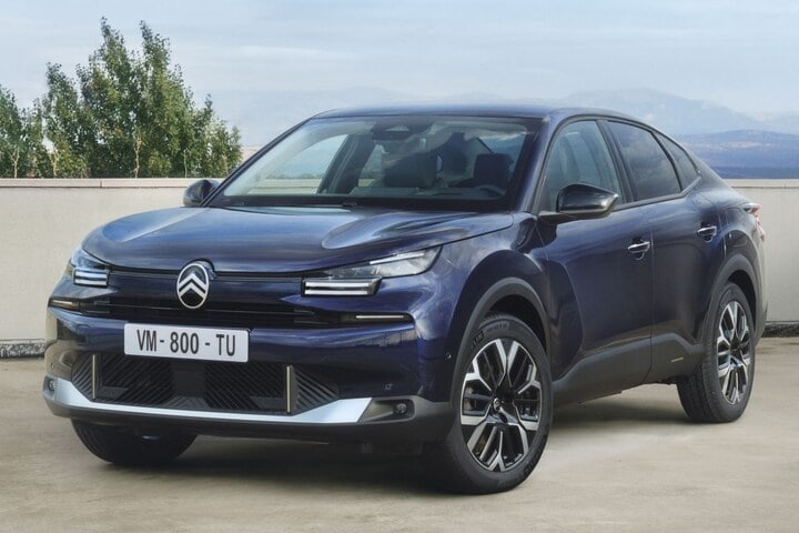 Citroën ë-C4 X