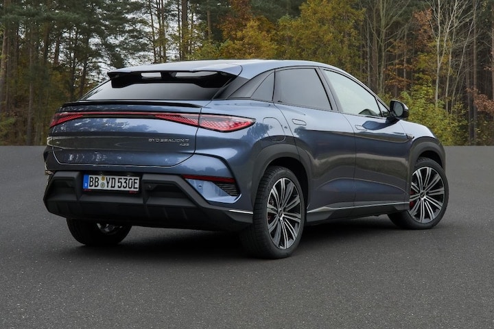 BYD Sealion 7
