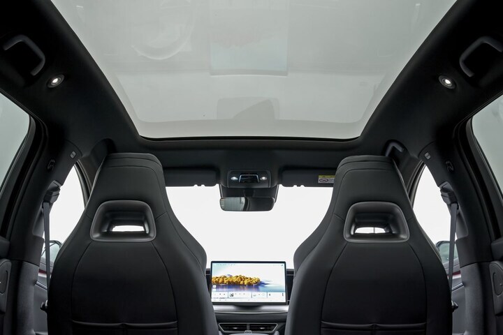 BYD Sealion 7