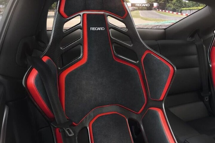 Recaro
