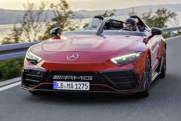 Mercedes-AMG PureSpeed