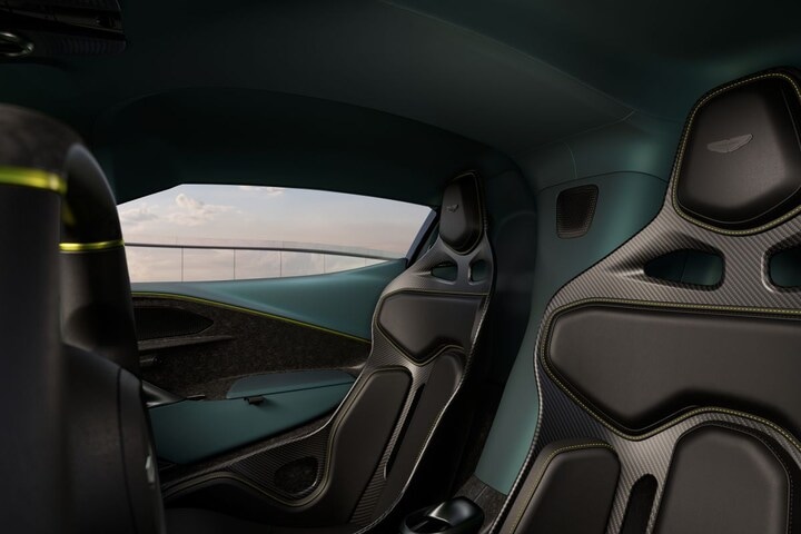 Aston Martin Valhalla