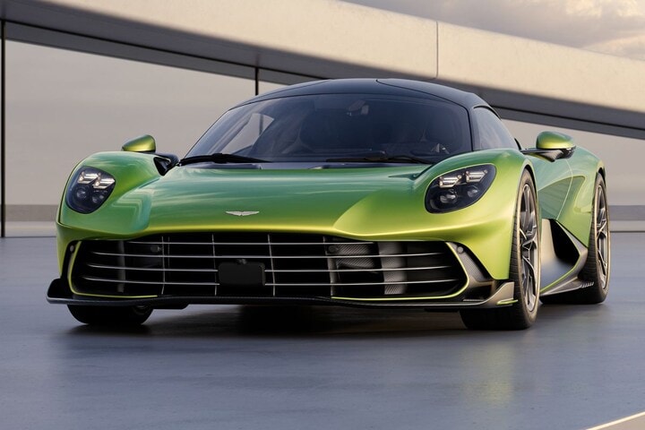 Aston Martin Valhalla