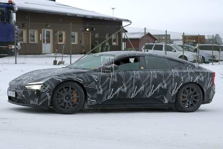 Spyshots Polestar 5