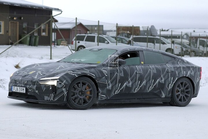 Spyshots Polestar 5