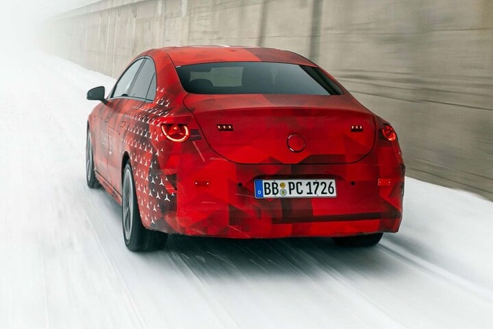 Mercedes-Benz CLA (Embargo 17-12)