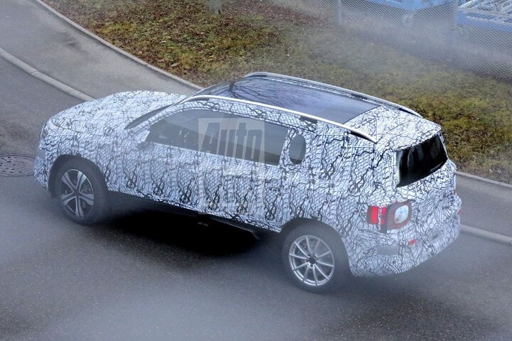 Mercedes-Benz GLB spyshots