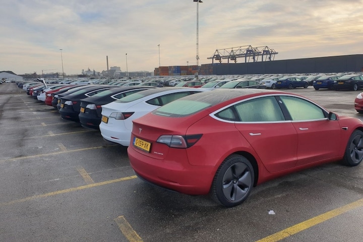 Tesla Model 3 aflevering 2019 Koopman Car Terminal 