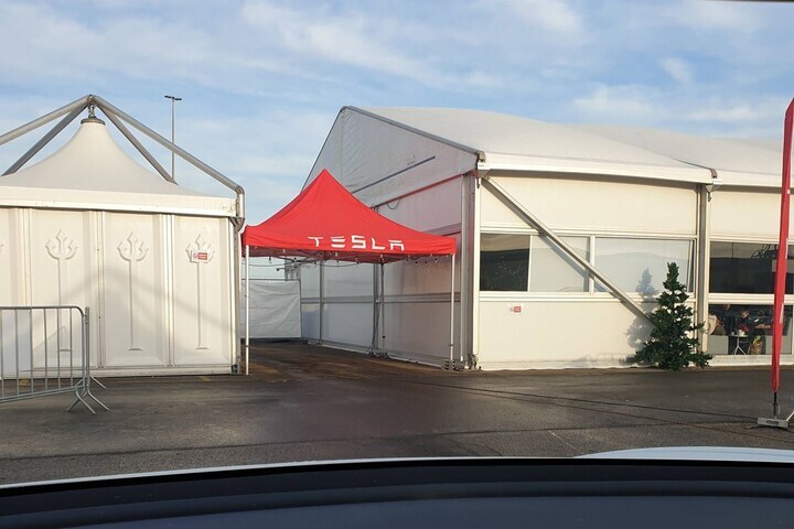Tesla afleveringen 2019 Koopman Terminal Amsterdam