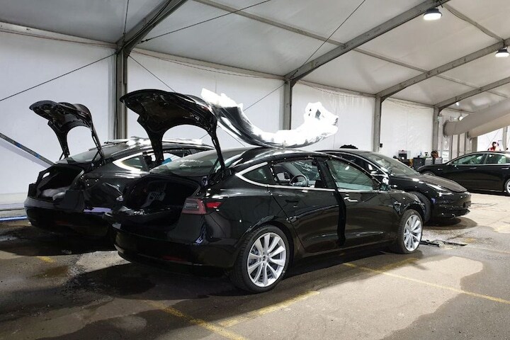 Tesla afleveringen 2019 Koopman Terminal Amsterdam