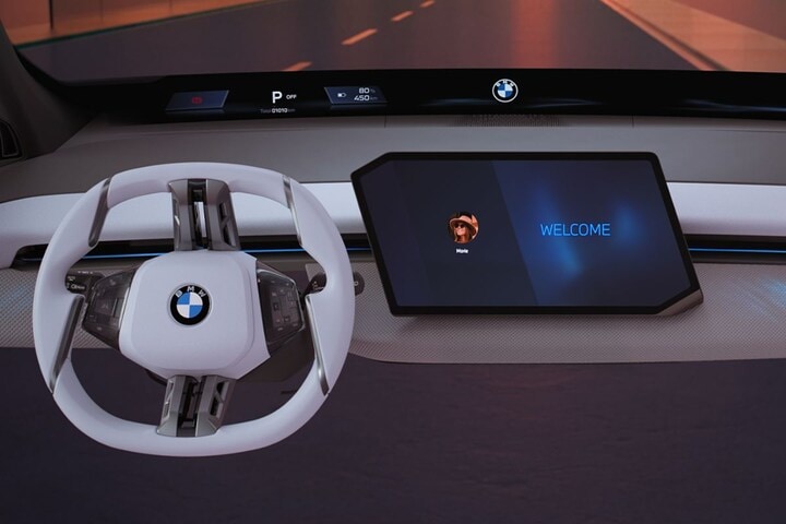 BMW Panoramic iDrive