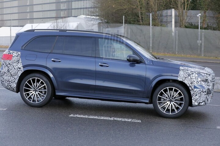Mercedes-Benz GLS Spyshots