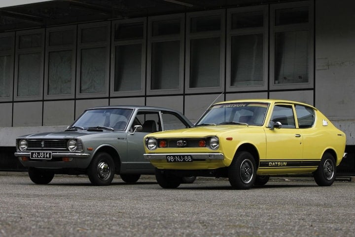 Toyota Corolla en Datsun Cherry - oude Japanse auto's
