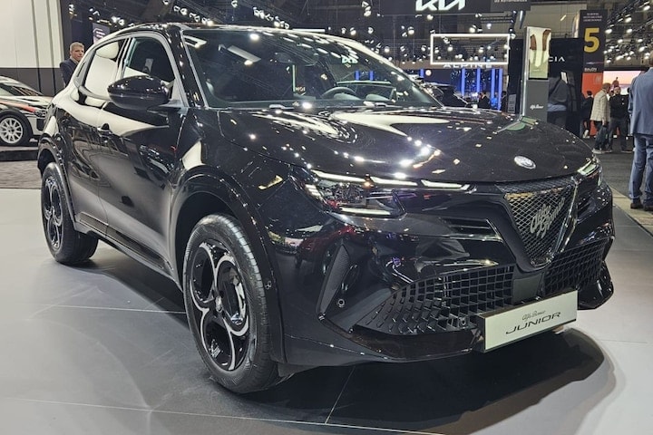 Alfa Romeo Junior Q4