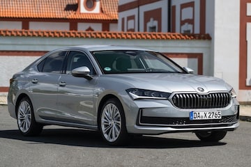 Skoda Superb Hatchback