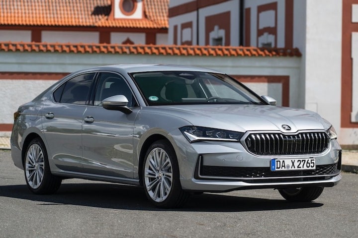 Skoda Superb Hatchback