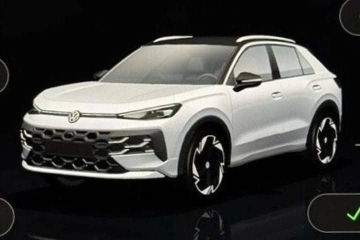 Volkswagen T-Roc spyshots