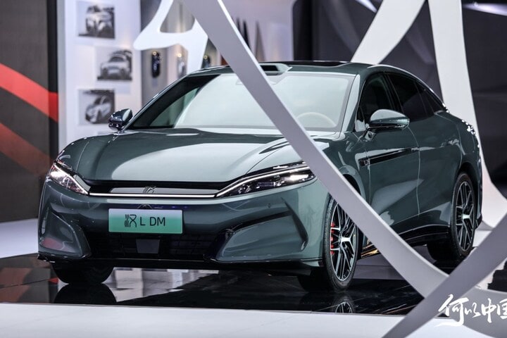 BYD Tang L