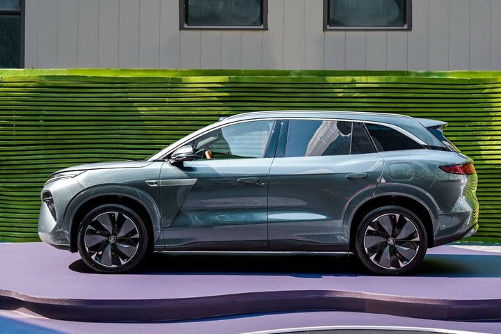 BYD Tang L