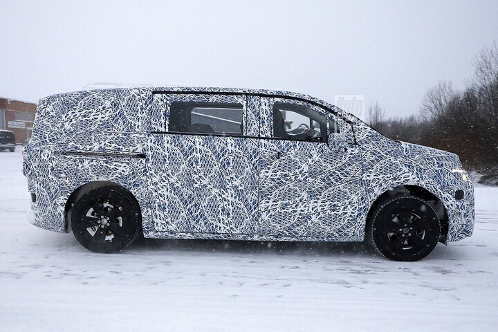 Spyshots Mercedes-Benz V-klasse elektrisch