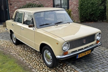 Lada 1200