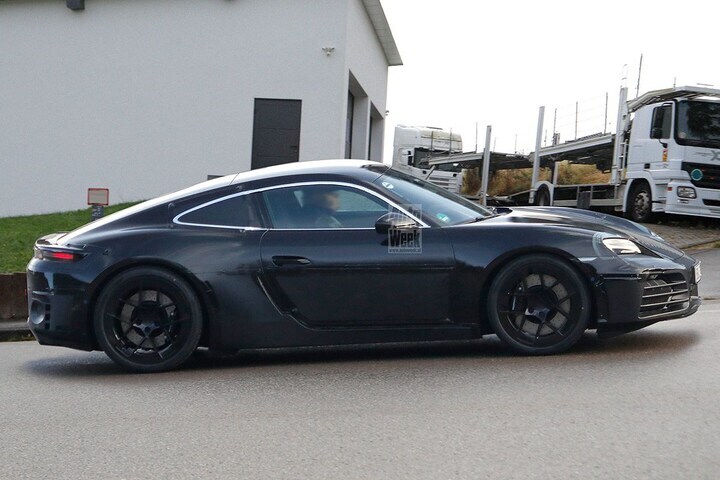 Spyshots elektrische Porsche 718 Cayman