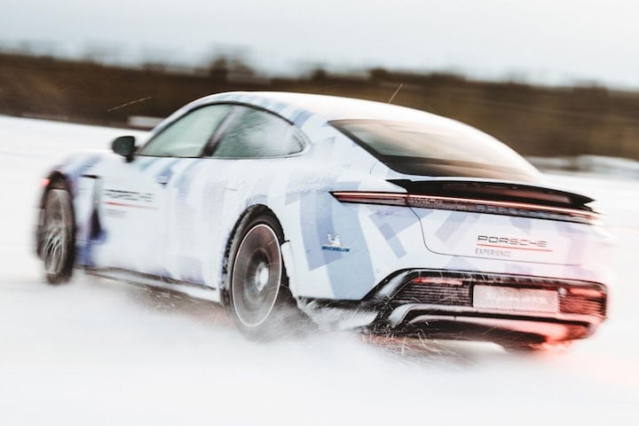 Porsche Taycan GTS drift