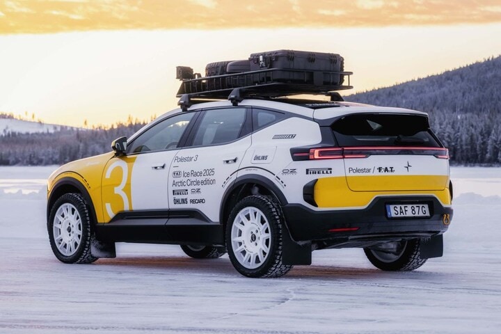 Polestar 3 en 4 Arctic Circle
