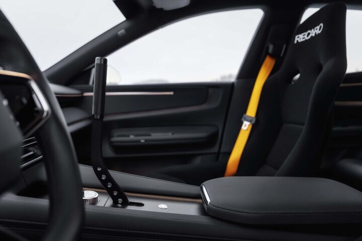Polestar 3 en 4 Arctic Circle