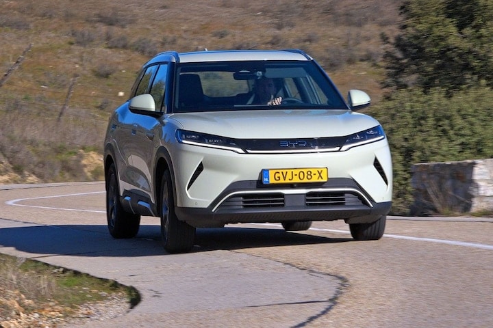 BYD Atto 2