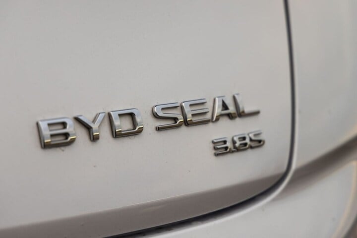 BYD Seal AWD