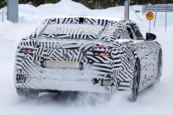 Spyshots Jaguar Type 00