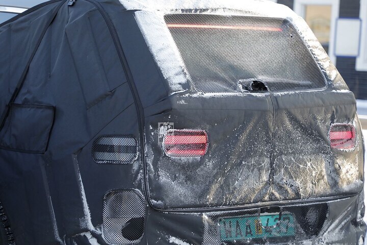 Spyshots Genesis GV90