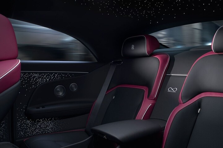 Rolls-Royce Spectre Black Badge