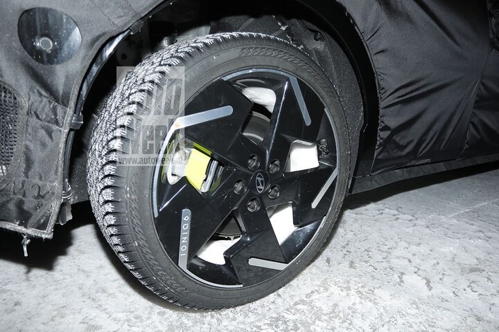 Spyshots Kia EV3 GT