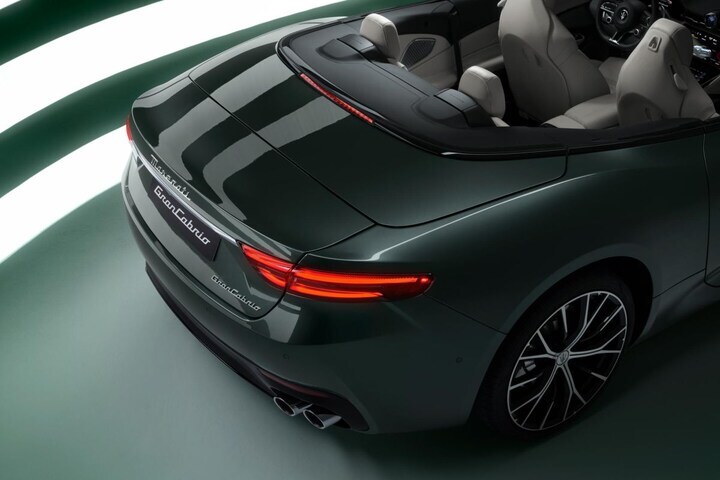 Maserati GranCabrio