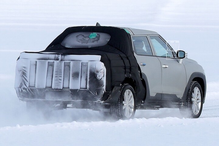 Spyshots KGM Pick-up