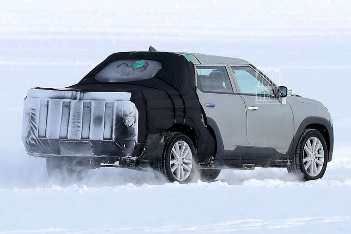 Spyshots KGM Pick-up
