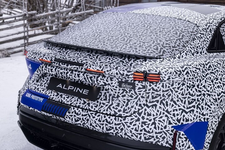 Alpine A390