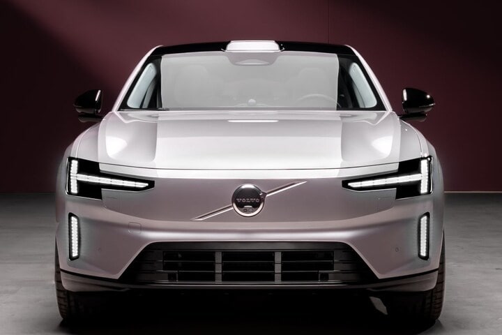 Volvo ES90