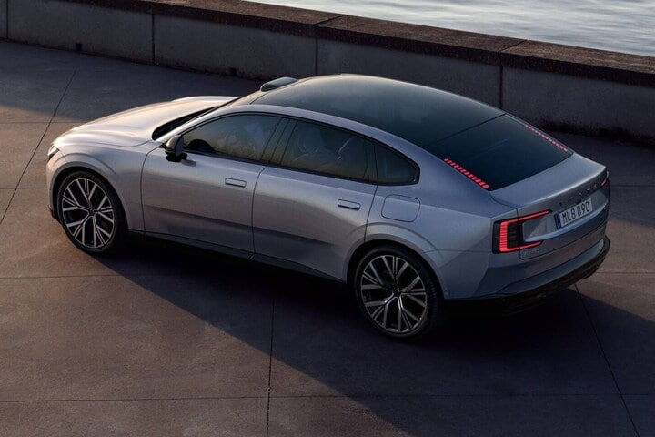 Volvo ES90