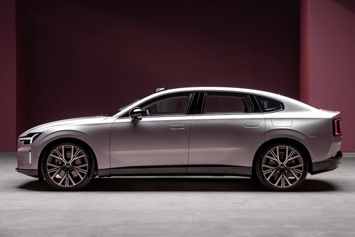 Volvo ES90