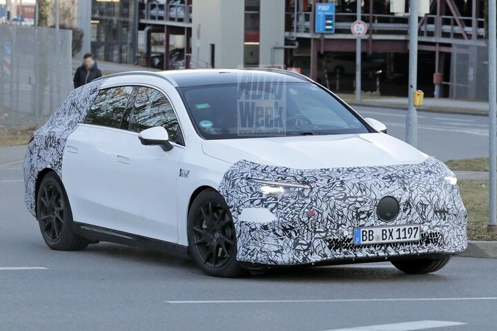 Mercedes-Benz CLA Shooting Brake spyshots